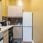 London Charm One-Bed Apartment